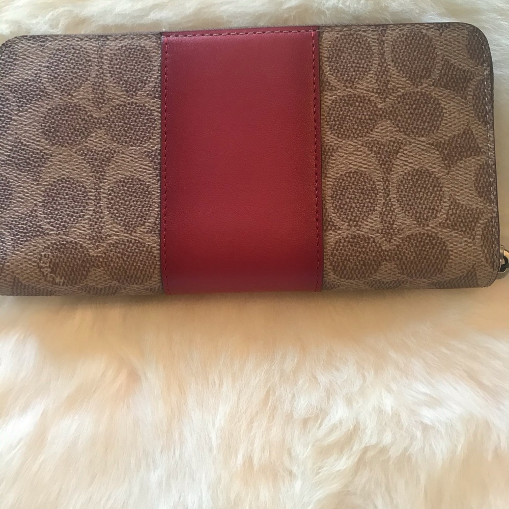 Coach Signature Canvas Zip Wallet with Red Leather Center - Picture 2 of 4